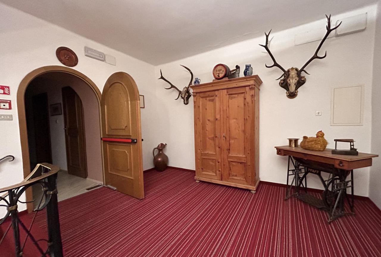 Roter Adler Caldaro Exterior foto